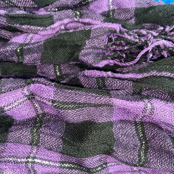 Pre-owned purple, and black plaid glitter scarf in good condition. (Worn: 0) - Picture 3 of 3